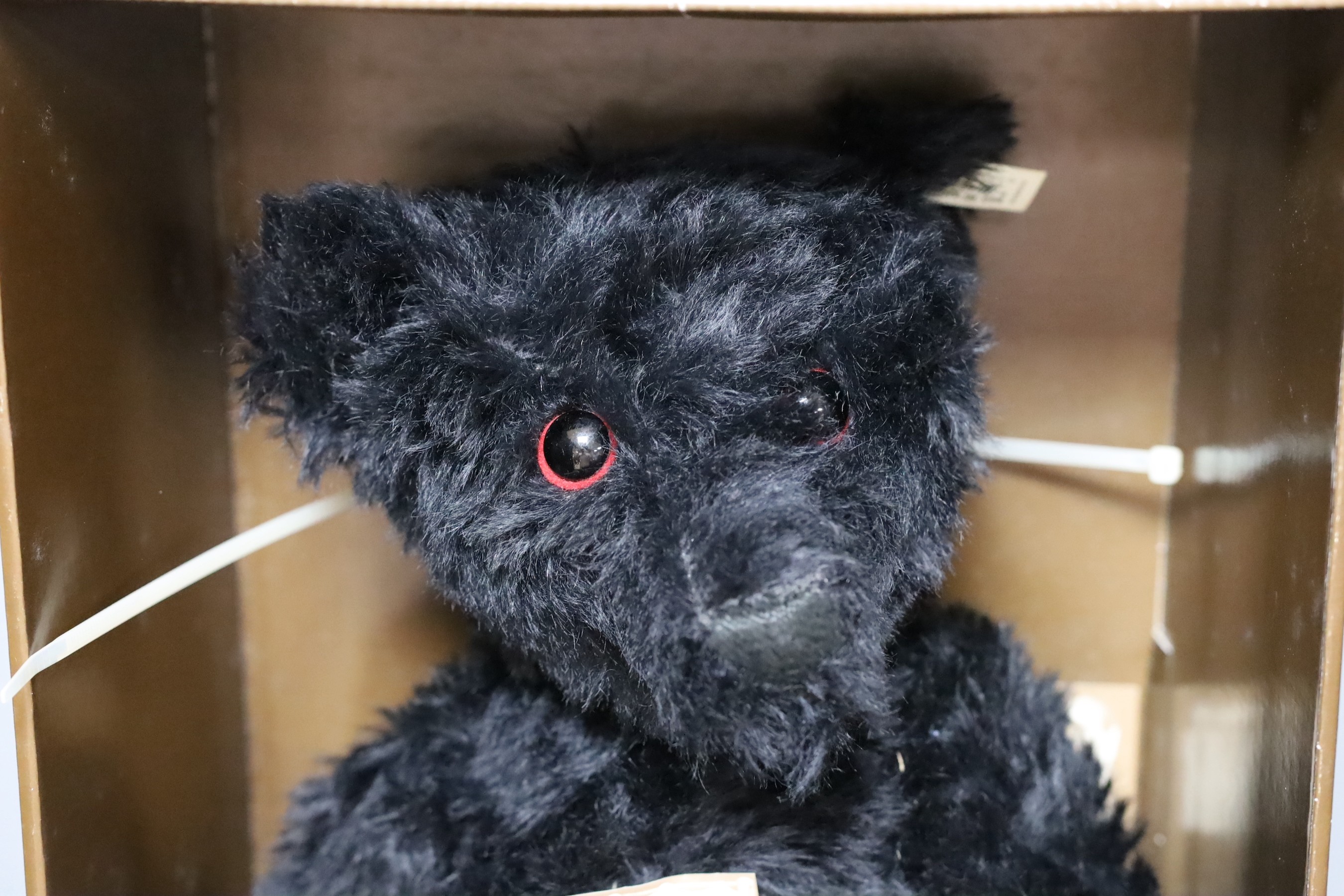 Steiff Replica teddy Bear, No.228, box and certificate